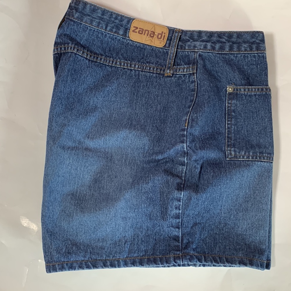 NWOT Zana-di misses denim short size 18 - Picture 6 of 6